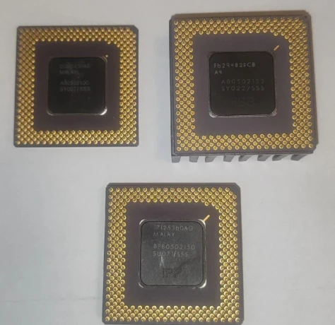 intel-pentium-pre-stare-pocitace-big-1