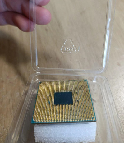 amd-ryzen-3-2200g-big-1