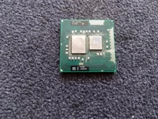 procesor-intel-core-i5-520m-z-notebooku