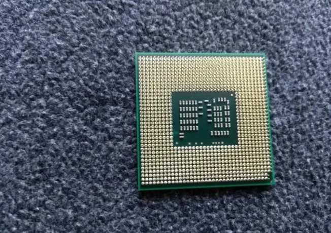 procesor-intel-core-i5-520m-z-notebooku-big-2