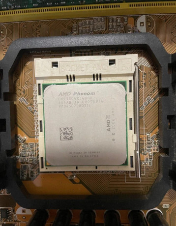 procesor-amd-phenom-a-amd-athlon-x2-big-1
