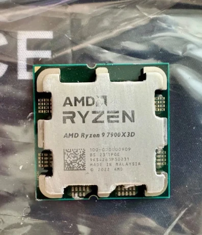 ryzen-9-7900x3d-big-0