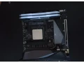 ryzen-7-5800x3d-small-1