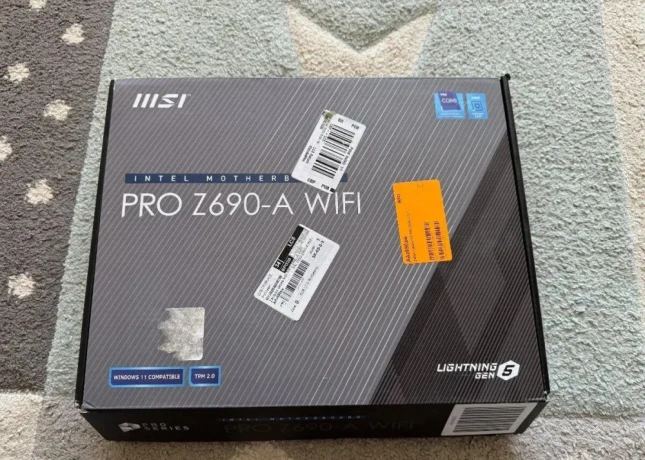 zakladna-doska-msi-pro-z690-a-wifi-ddr5-big-4