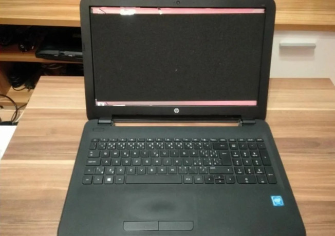 zakladna-doska-z-notebooku-hp-250-g4-big-0