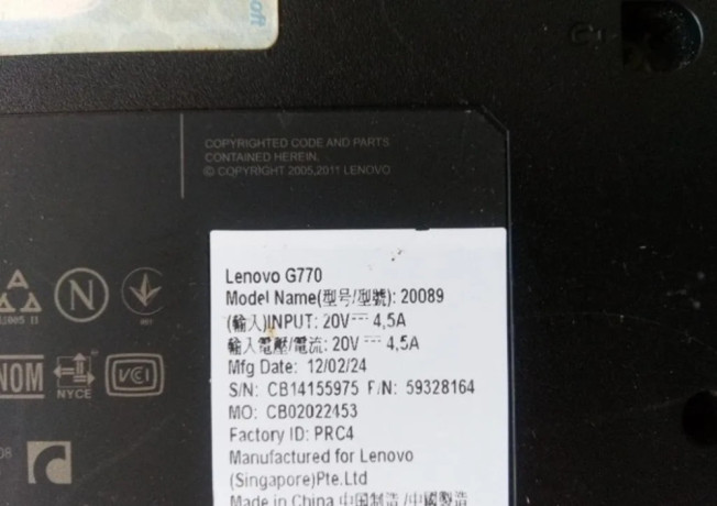 zakladna-doska-z-notebooku-lenovo-g770-big-3