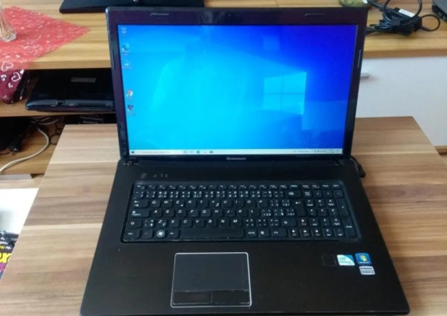 zakladna-doska-z-notebooku-lenovo-g770-big-0