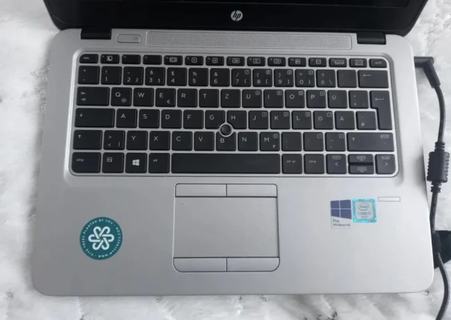 predam-zakladnu-dosku-pre-notebook-hp-elitebook-820-g3-big-1