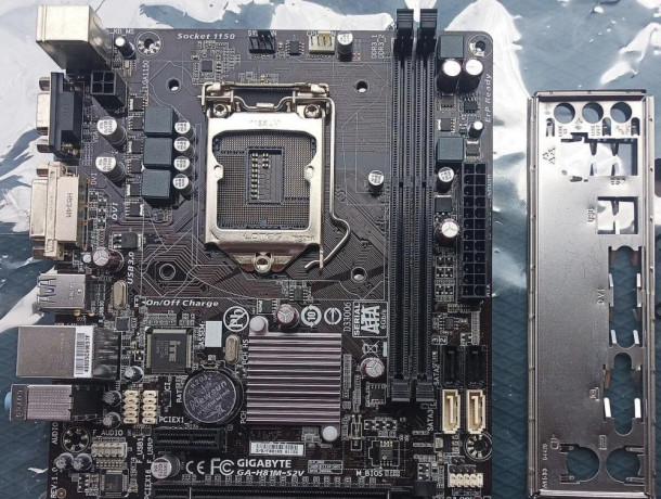 gigabyte-ga-h81m-s2v-ver10-big-0