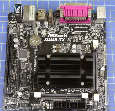asrock-zakladna-doska-j3355b-itx-pamat-4gbddr3-big-0