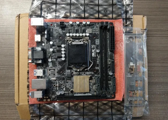 zakladna-doska-socket-1151-asus-h110i-big-2
