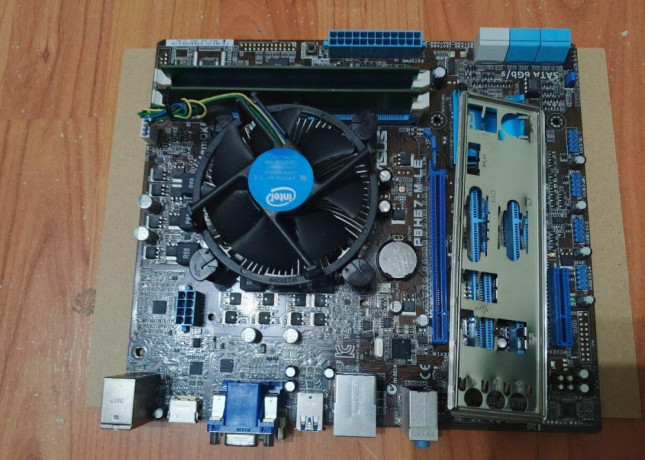 doska-asus-s-procesorom-big-0