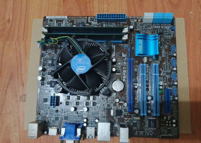 doska-asus-s-procesorom-big-1