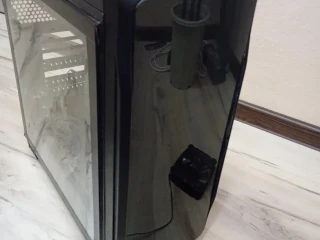 predam-pc-skrinku-genesis-titan-750