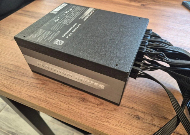 predam-1200w-zdroj-lc-power-big-1