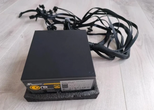 pc-zdroj-seasonic-core-gc-650-big-3