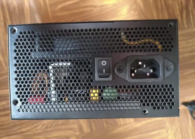 raijintek-cratos-850w-80-gold-psu-rezervovane-big-3
