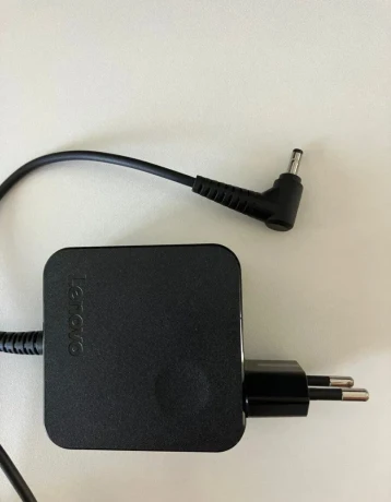 nabijacka-lenovo-big-0