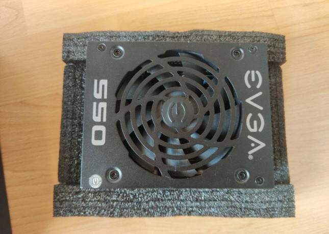 evga-supernova-550m-sfx-big-1
