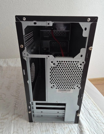 predam-skrinku-coolermaster-big-3