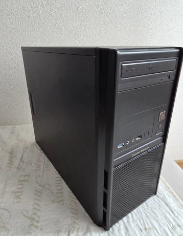 predam-skrinku-coolermaster-big-2