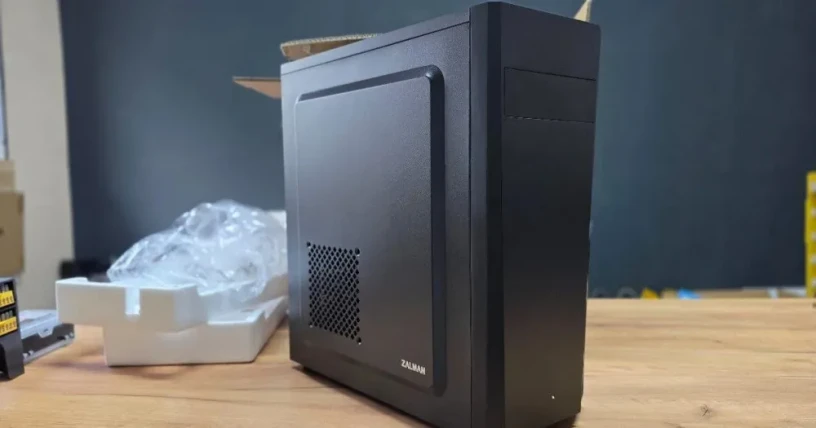 pc-skrinka-zalman-t8-big-2