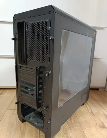 pc-case-bedna-evolveo-t3-cierna-big-4