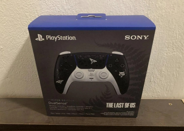 predam-joystick-last-of-us-dualsense-na-playstation-5-novy-big-0