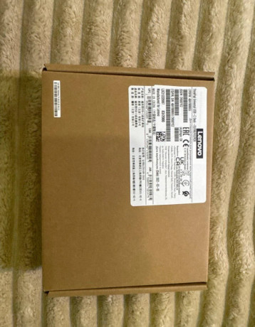 lenovo-thinkpad-universal-usb-c-dock-big-0