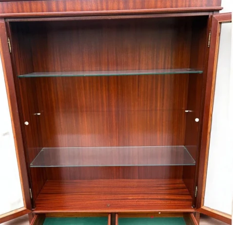 prekrasna-mahagonova-vitrina-top-stav-v169xs110xh40-big-3