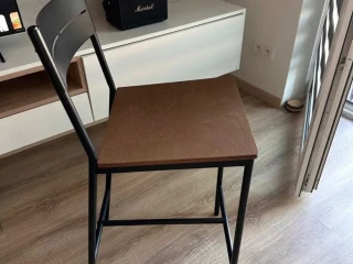 barova-stolicka-ikea