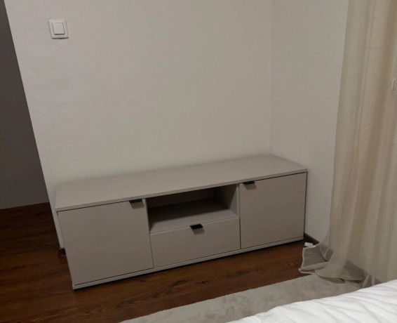 skrinka-pod-tv-kasmir-nova-big-0