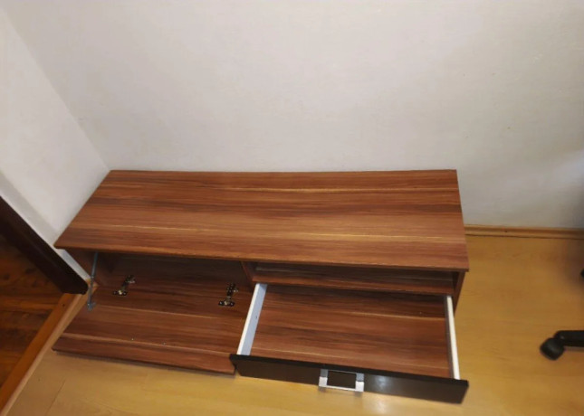 skrinka-do-obyvacky-s423cm-d140cm-v35cm-big-1