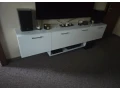 predam-stolik-pod-tv-small-0