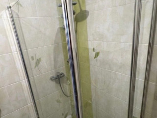 sprchovy-kut-ravak-100x80-sklo-anticalc
