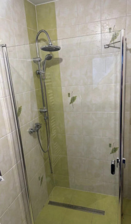 sprchovy-kut-ravak-100x80-sklo-anticalc-big-1