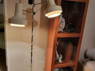 podlahova-lampa