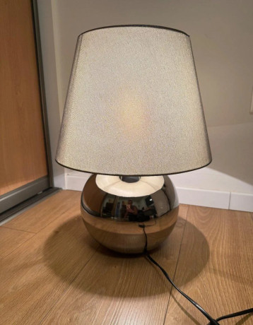 krasna-stolova-lampa-na-predaj-big-2