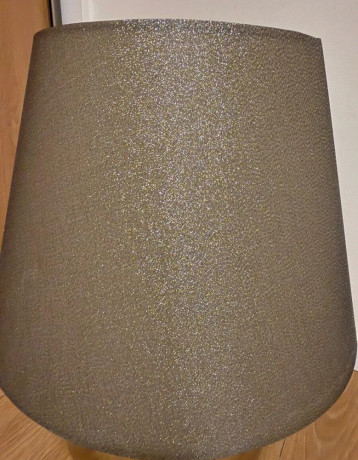 krasna-stolova-lampa-na-predaj-big-3