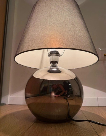 krasna-stolova-lampa-na-predaj-big-0