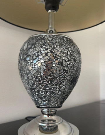 krasna-stolova-lampa-na-predaj-big-1