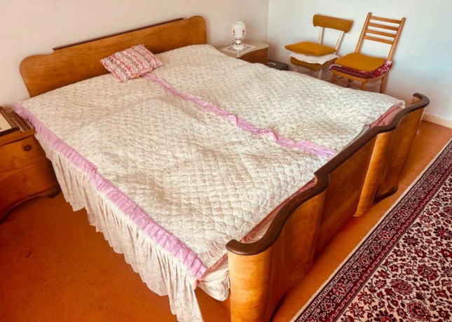 starozotna-skrina-nocne-stoliky-manzelska-postel-skrinka-big-1