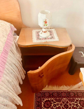 starozotna-skrina-nocne-stoliky-manzelska-postel-skrinka-big-2