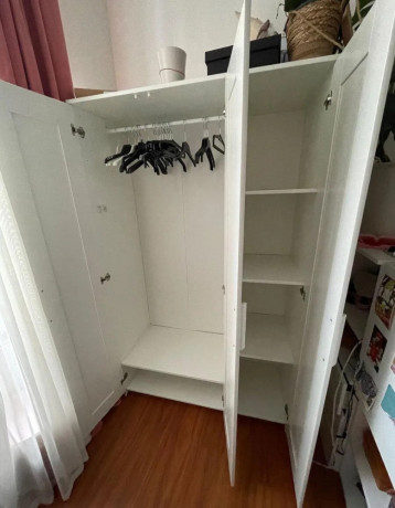 nabytok-brimnes-ikea-postel-skrina-big-4