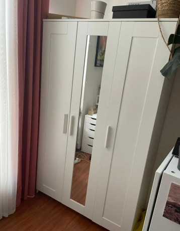 nabytok-brimnes-ikea-postel-skrina-big-3