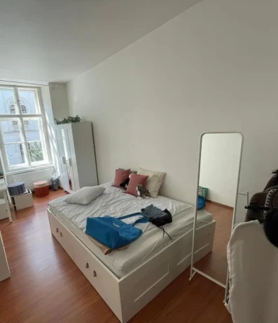 nabytok-brimnes-ikea-postel-skrina-big-2