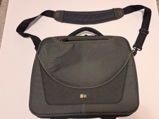 taska-nejen-na-15-notebook-zn-case-logistic