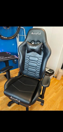 herna-stolicka-autofull-stav-ako-nova-big-0
