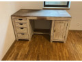 pisaci-stol-small-1