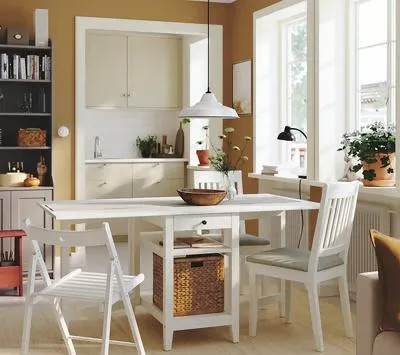 ikea-rozkladatelny-stol-big-1